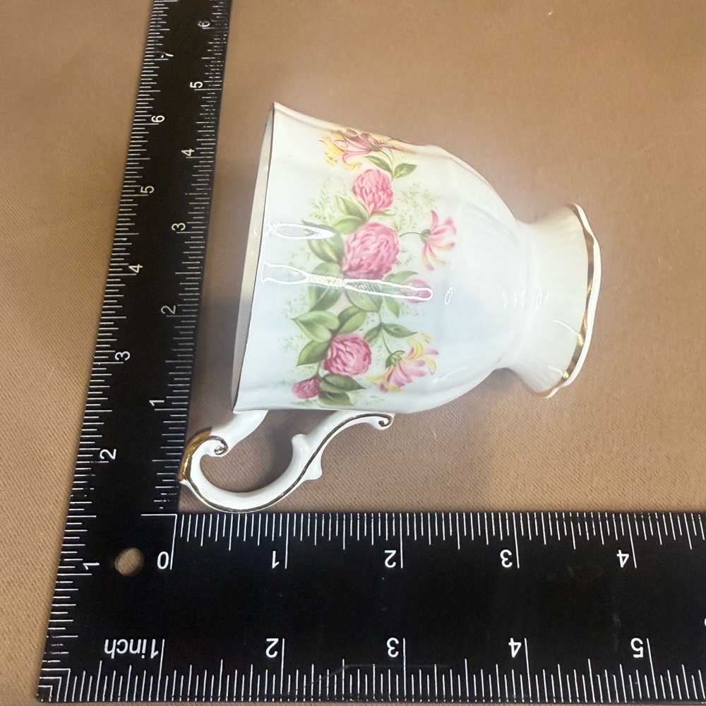 Rosina Fine Bone China Teacup - Picture 6 of 7
